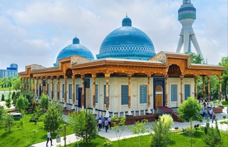 Алам ва надоматлар ичра йиғлаган ёшлик баҳори