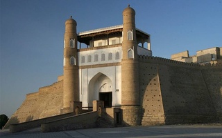 Готовится к выпуску книга, рассказывающая о ценных предметах, принадлежавших бывшим эмирам Бухары