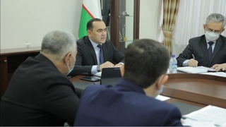 Вазир ўз вазифасига совуққонлик билан ёндашган ректорларни танқид қилди