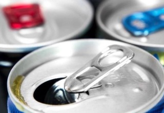 Великобритания запретит продажу энергетиков детям младше 16 лет