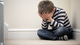 Bolalikda ko'p bor stressni boshdan kechirish kelgusida semizlikka sabab bo'lishi mumkin – tadqiqot