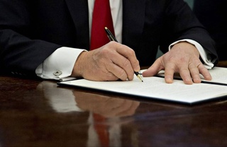 В Узбекистане будут приняты меры по дальнейшему совершенствованию валютного контроля по внешнеторговым операциям