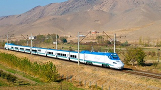 Toshkentdan Qarshiga qoʻshimcha yoʻlovchi poyezdlar harakati yoʻlga qoʻyildi