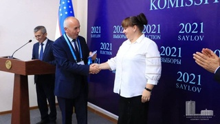 Вручены удостоверения, образован пресс-центр