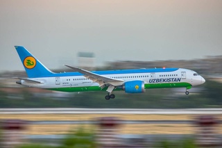 Авиакомпания Uzbekistan Airways объявляет о скидках в честь праздников Навруз и Рамазан Хайит