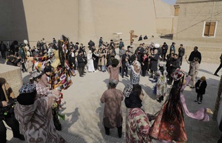 “Xiva – Islom dunyosining turizm shahri” shiori ostida xalqaro tadbir boʻlib oʻtdi