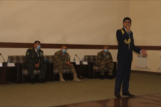 Шараф сизга, матонатли посбонлар!