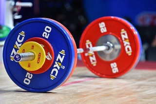 Шыршық қаласы аўыр атлетика бойынша Өзбекстан чемпионатына басшылық етеди