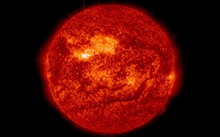 На Солнце произошло семь сильных вспышек