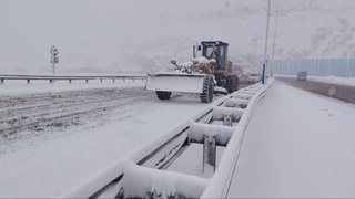 Qamchiq dovonida yomgʻir-qor: haydovchilardan ehtiyot choralari talab etilmoqda