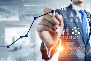 За три месяца рынок услуг в Узбекистане превысил 293 трлн сумов