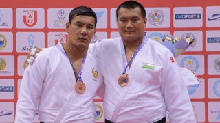 На чемпионате Азии по дзюдо две бронзы у тяжеловесов