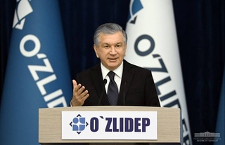 Вохӯрии самимӣ бо интихобкунандагони Сирдарё