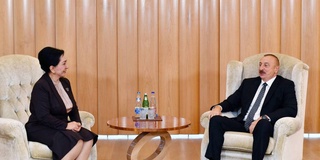 Президенти Озарбойҷон Раиси Сенати Ӯзбекистонро кабул кард