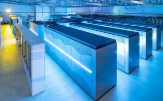 Дунёдаги энг тезкор суперкомпьютер қачон ишлаб чиқилиши маълум бўлди