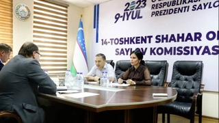 Интихобот-2023: гурӯҳи нозирони миссияи ИДМ ба комиссияи ҳавзаи интихоботии 14-уми Тошканд ташриф оварданд