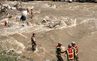 Sel oqibatida halok bo'lgan ikki nafar Qirg'iziston fuqarosining jasadi O'zbekistondan topildi