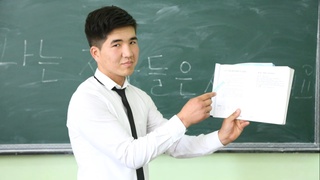 Наманган туманилик ўқувчи бир ойда 5 миллион сўм даромад топмоқда