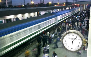 Узбекистан возобновляет железнодорожное сообщение с Казахстаном с 1 апреля