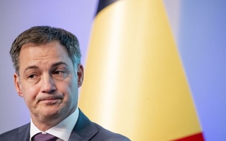 Бельгия бош вазири сайловдаги муваффақиятсизлик туфайли истеъфога чиқди