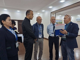 Международные наблюдатели констатируют соответствие нормам избирательного процесса, открытость и прозрачность избирательной кампании