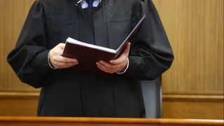 Тошкентнинг 5 туманига фуқаролик ва жиноий ишлар бўйича судьялар тайинланди