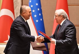О 30-летии дипломатических отношений между Узбекистаном и Турцией