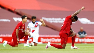 Атлетам запретили преклонять колени и поднимать кулаки во время Олимпиад