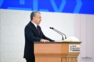 Prezident suv tejaydigan texnologiyalarni keng joriy qilish boʻyicha mintaqaviy markaz tashkil etish tashabbusini ilgari surdi