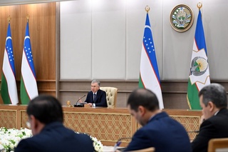 Оилавий шифокор ва ҳамширалар “Оила саломатлиги” дастури бўйича ўқитилади