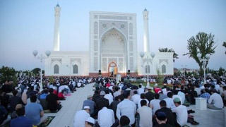 Объявлено время хайит намаза в регионах Узбекистана