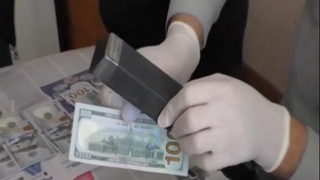 Жиззах шаҳар халқ таълими бўлими масъули 1 500 доллар пора олаётганда ушланди