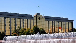 Дар Девони Вазирони Ҷумҳурии Ӯзбекистон