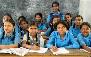 Dunyoda maktabga bormaydigan bolalar soni ortib bormoqda