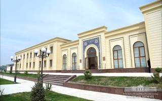 Ибрат мектебінің негізінде Наманган Мемлекеттік шет тілдер институты құрылады