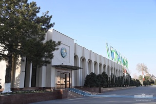 The President of Uzbekistan departs for Azerbaijan