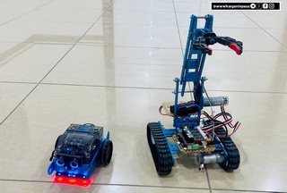 Smartfon orqali boshqarish mumkin bo'lgan robotlar yaratildi