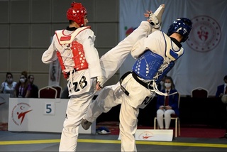 Taekvondochilarimiz mart oyida Erondagi uchta xalqaro musobaqada qatnashadi