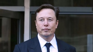 Маск подал иск против Apple и OpenAI