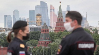 В Москве и Санкт-Петербурге усилены ограничения из-за коронавируса