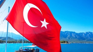 Sakkiz oy ichida Turkiyaga o'n milliondan ziyod sayyoh keldi