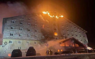 10 people were killed in a hotel fire in Turkey