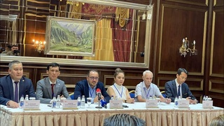 В Казахстане изучили опыт работы гидов Узбекистана