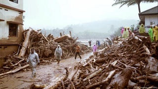 Hindistonda ko'chki qurbonlari soni 140 nafardan oshdi