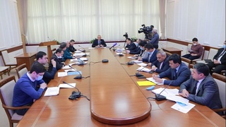 Рассмотрен проект закона о смягчении административных наказаний за правонарушения в области безопасности дорожного движения