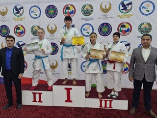 Вилояти Ҷиззах бори аввал дар чемпионати кишвар оид ба каратэи WKF медали тилло ба даст овард
