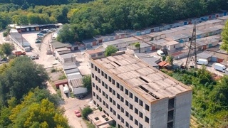 Давлат органларининг бўш турган кўчмас мулк объектлари мажбуран савдога чиқарилади