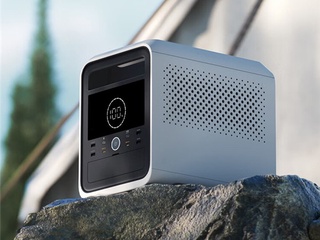 Xiaomi katta hajmdagi portativ akkumulyatorni namoyish etdi