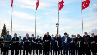 Туркияда Демократия ва Эркинлик оролининг очилиш маросими бўлиб ўтди