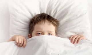 Кам уйқу ўсмирларда склероз хавфини оширади